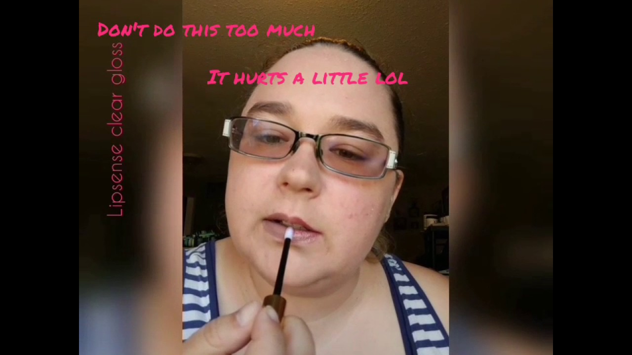 Lipstick Battle
