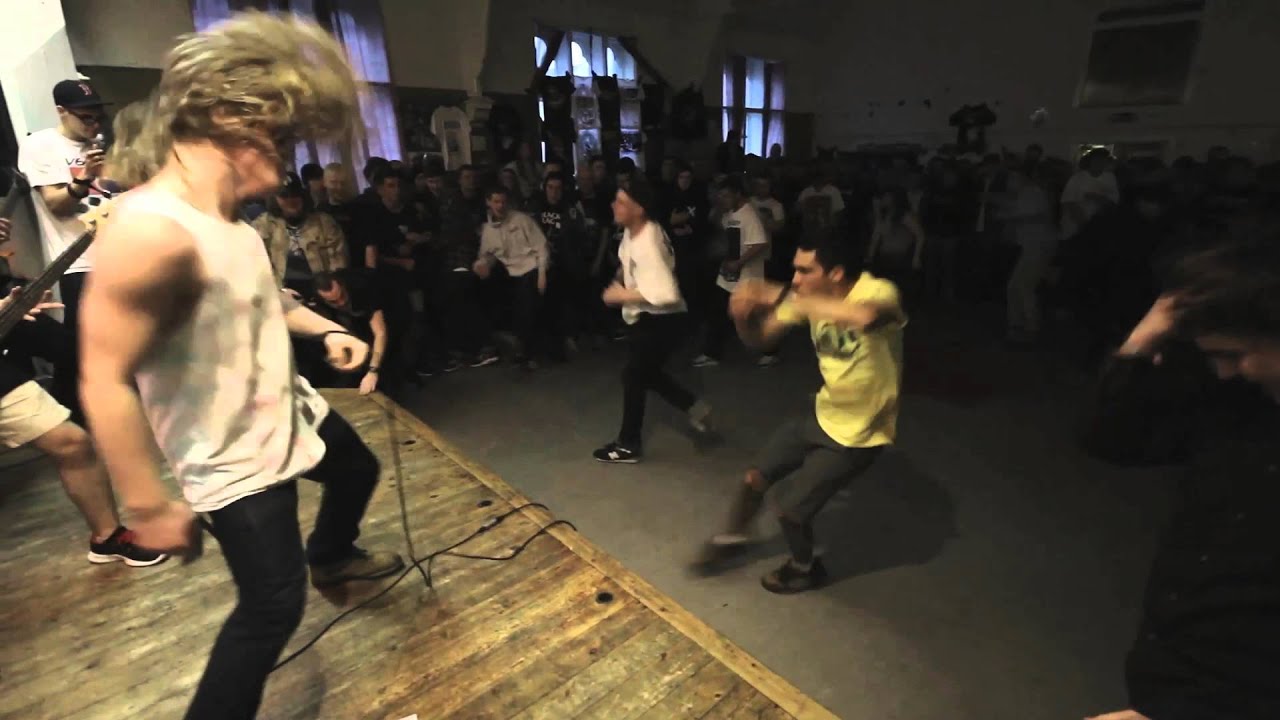 BROKEN TEETH (FULL SET) - Broomhall Centre, Sheffield.
