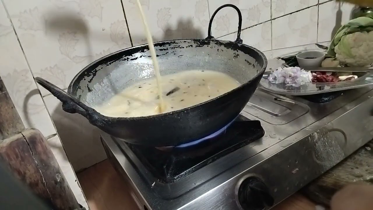 Gobhi pakoda Punjabi kadhi tadka 🤤