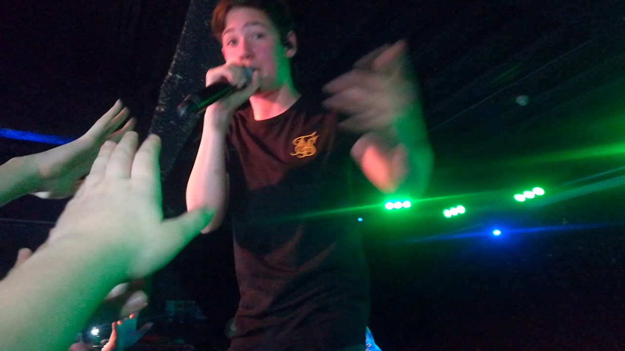 Max and Harvey - Glasgow 16th Feburary 2018 - Migraine Twenty One Pilots