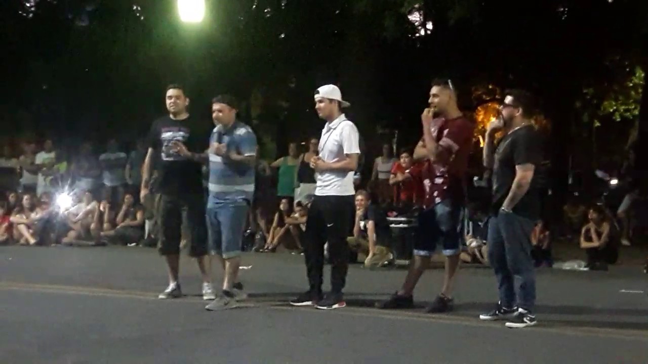 El chino en la costanera