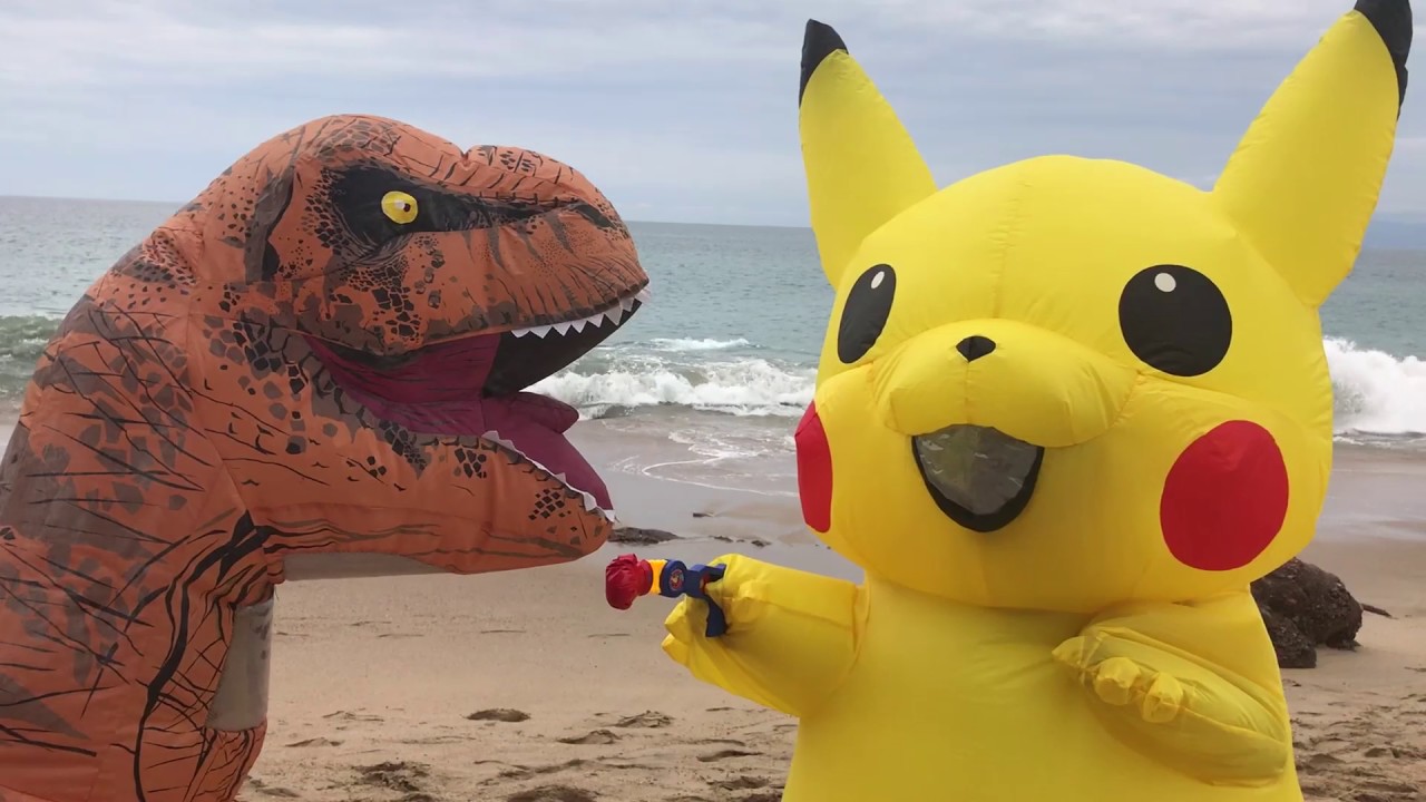 Pikachu Vs. T-Rex: Beach Fight!