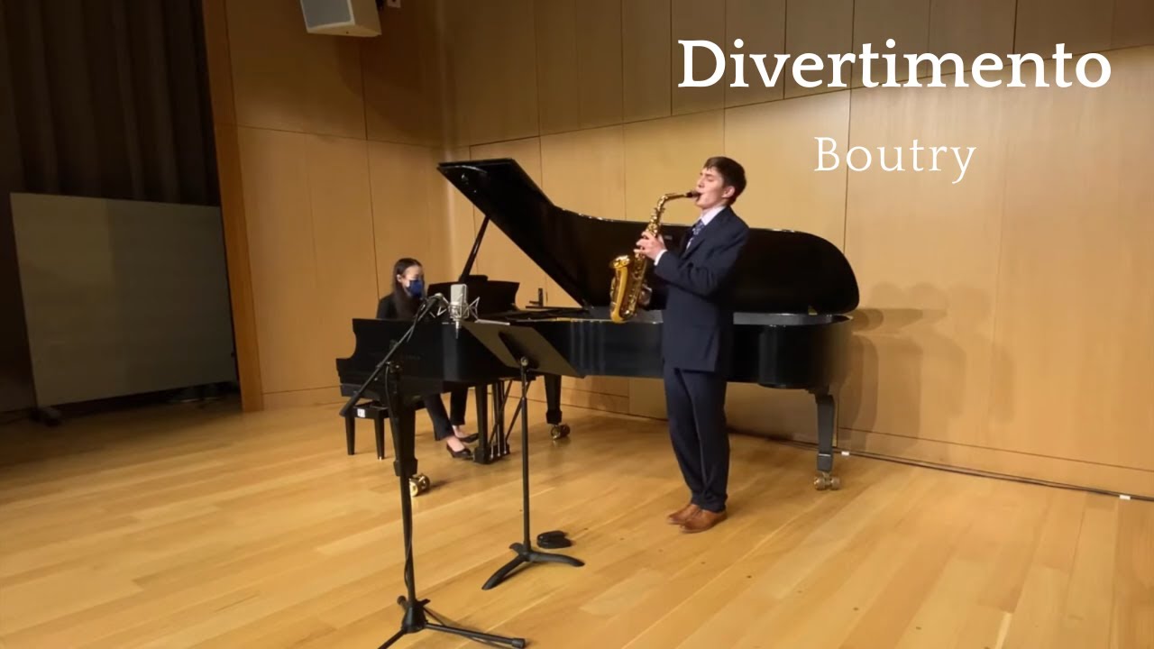 Divertimento | Roger Boutry