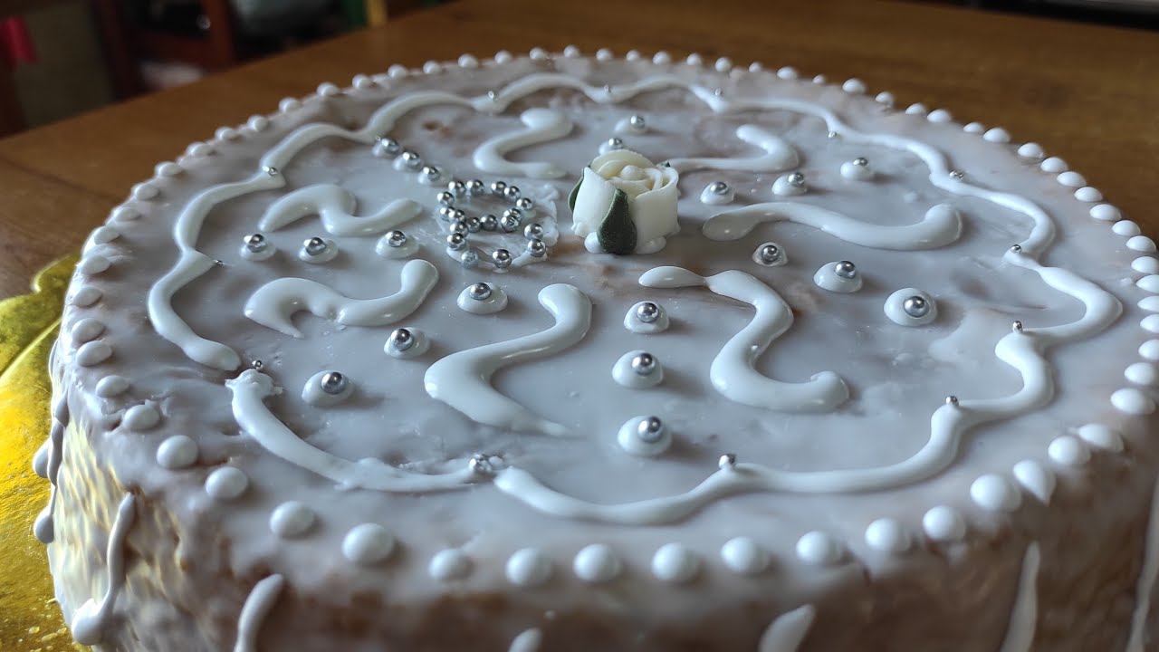 Torta sarda de Is Sposus tradizionale (Torta Nuziale Sarda)