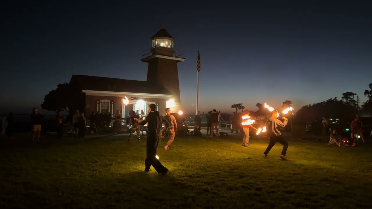 [4KHDR]  Fire Dancers at the Lighthouse