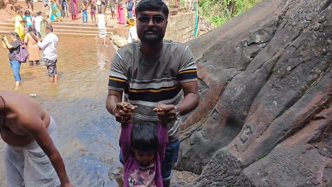 Kallathigiri falls in the middle of greenery chikamangalore hill station mullayanagiri 