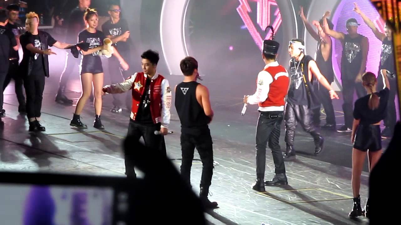 [121109] Big Bang's Alive Tour in NJ (Day 2) - ENCORE HEAVEN + BAD BOY