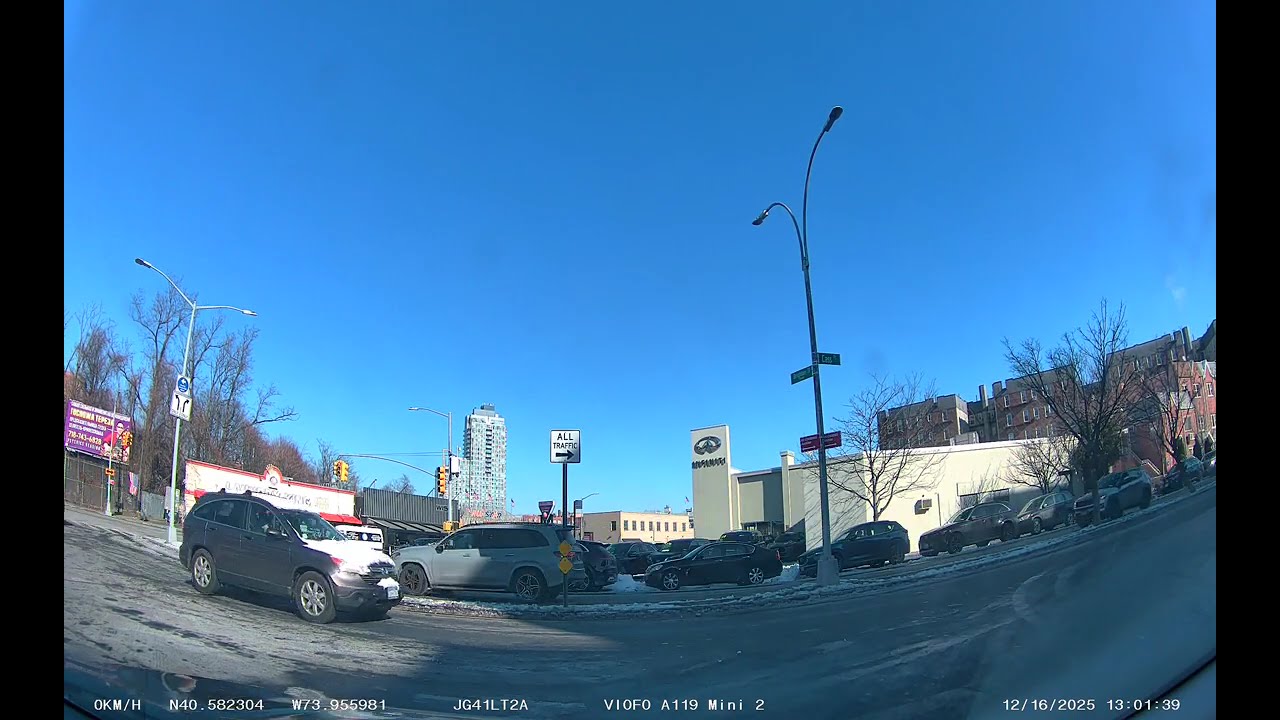 Preemptive turn signal use