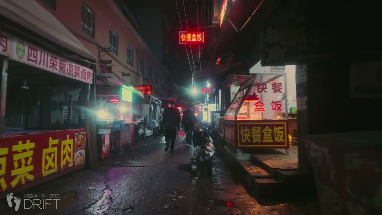 Real China | Hidden Xi’an Night Walk 2025 (Bali Village) 4K HDR City Ambience