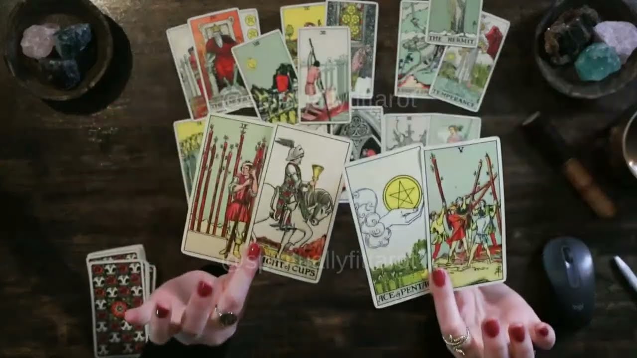 Someone in a Relationship is Focused On You.. The End Of This Reading is Important 