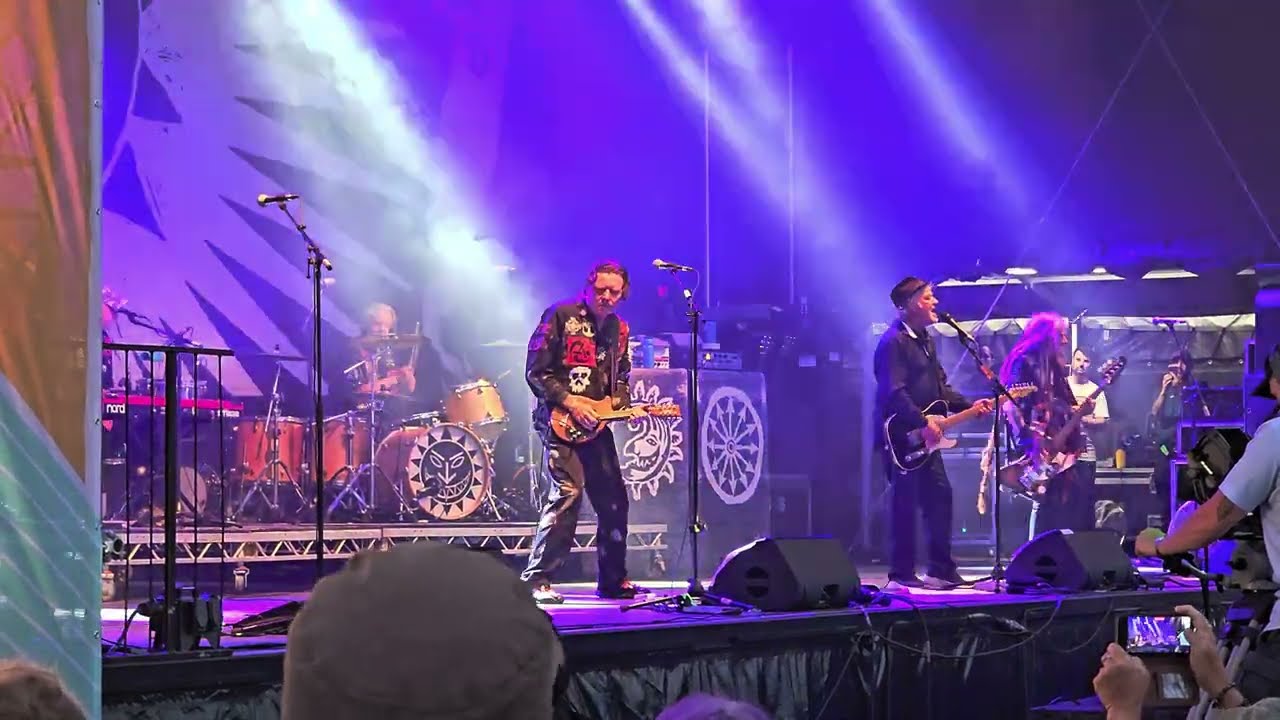 Levellers - Fifteen Years (England, Hatfield, Folk by the Oak festival, 21.07.2024)