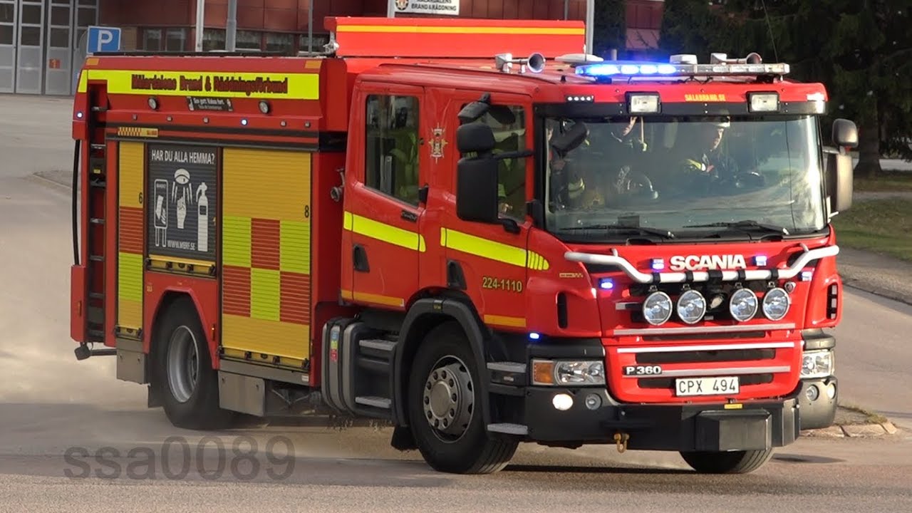 Västerås utryckning till trafikolycka Vallby brandstation [SE | 4.2018]