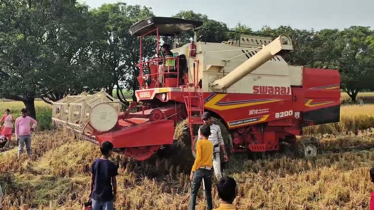 मिट्टी में धँसा Swaraj 8200! 🔥 | देखिए 963 FE ने कैसे निकाला