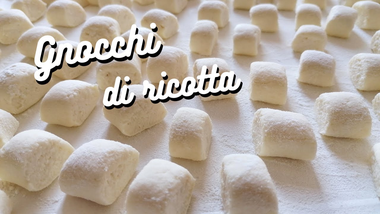 GNOCCHI DI RICOTTA - Ricetta facile e velocissima, per gnocchi davvero morbidi e dal gusto delicato