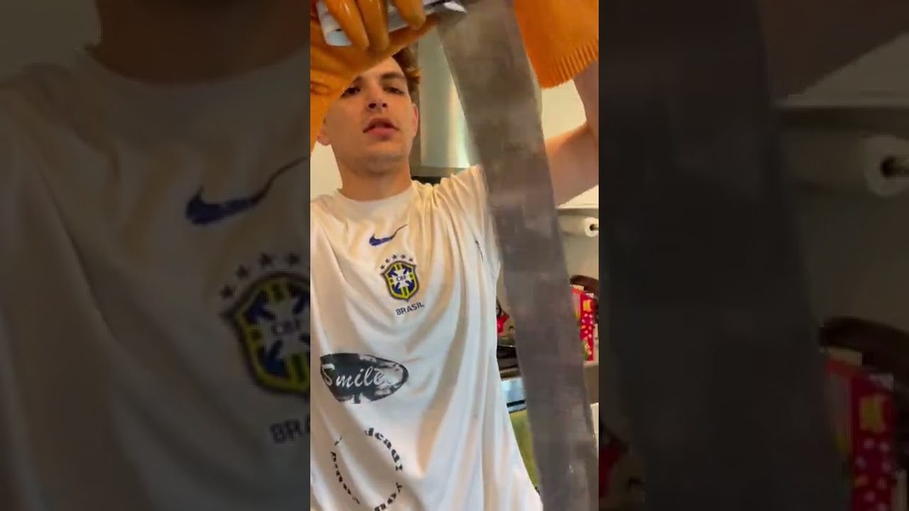 The squeekiest squeegee ever!