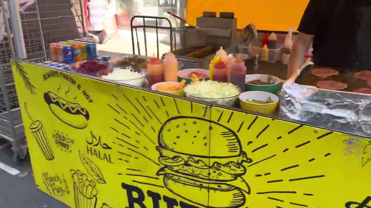 Leather Lane London Market Post COVID Lunch Crowds are BACK! #Londonvlog #LeatherLane #Farringdon