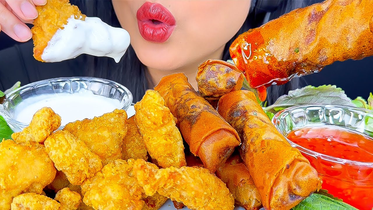 ASMR Fried Chicken And Egg Roll Platter (Eating Sounds) ASMR Phan