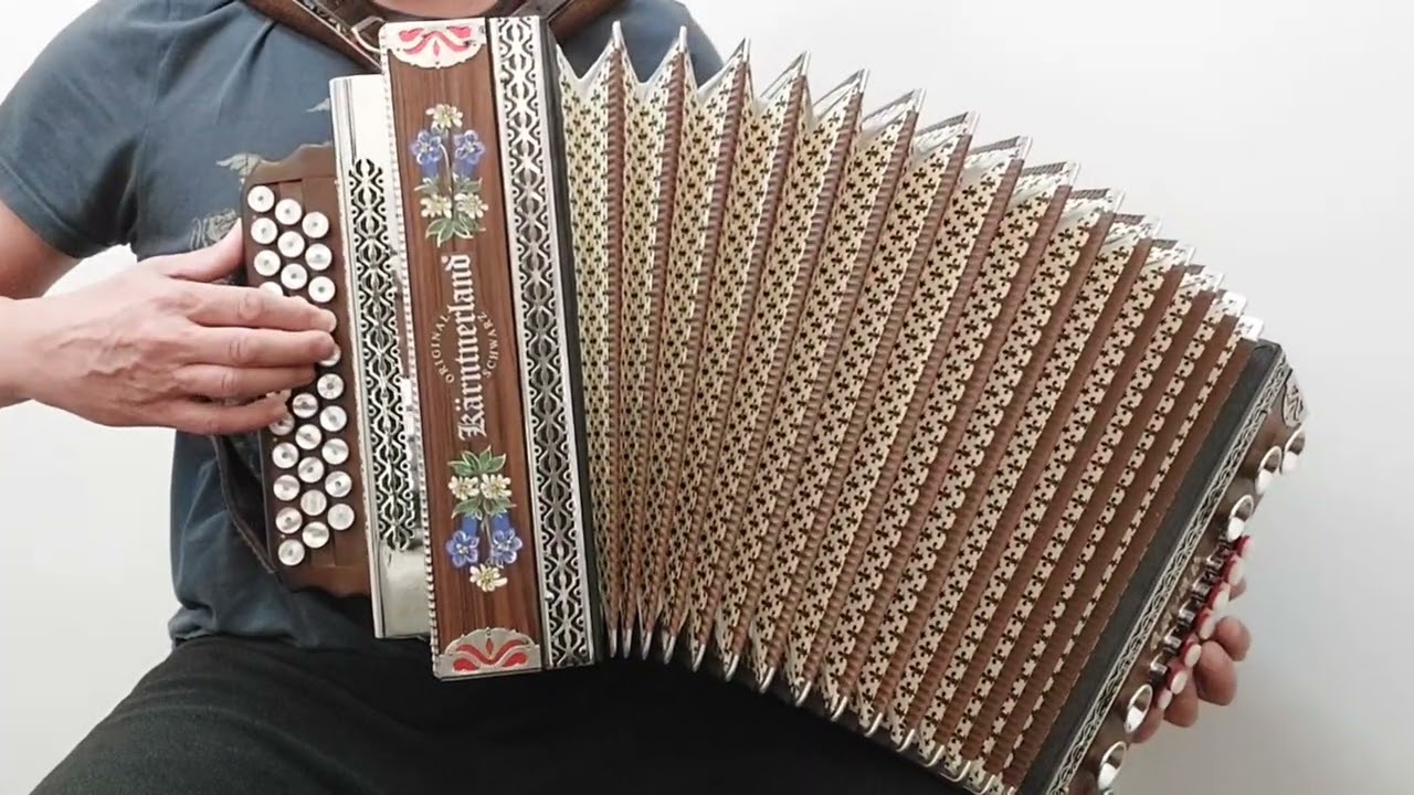 Zaleť sokol, biely vták - heligonka ADG
