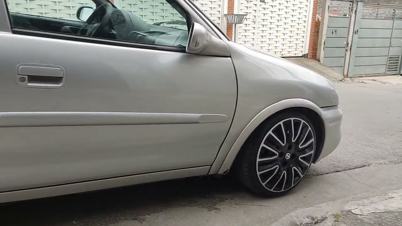 Calota aro 16 no Corsa 