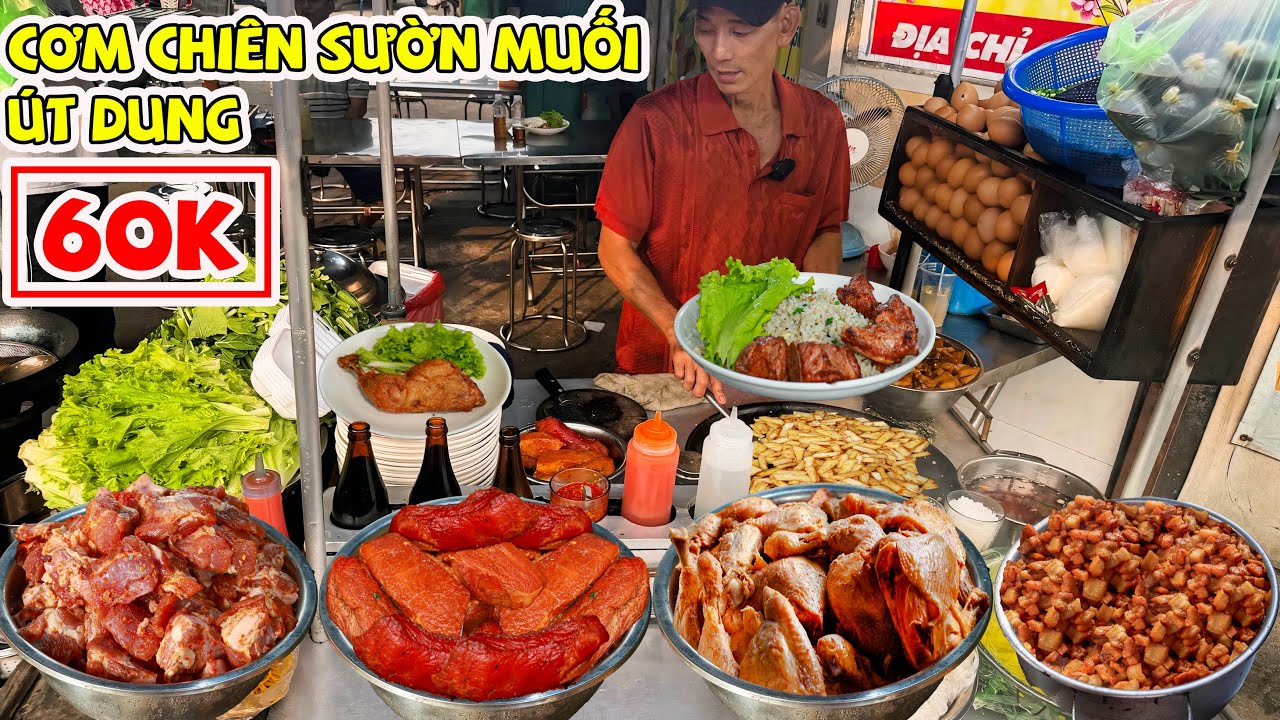 Cơm Chiên Sườn Muối 60K Thơm Lừng Góc Chợ Xóm Củi Cùng Chiếc Xe Truyền Thống Người Hoa Lâu Đời
