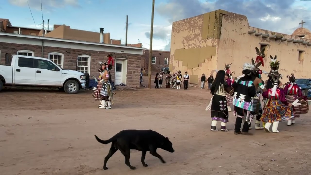Mubatchu (Hopi/Navajo) dance A:shiwi Odi:kwe and Niiha dance groups 