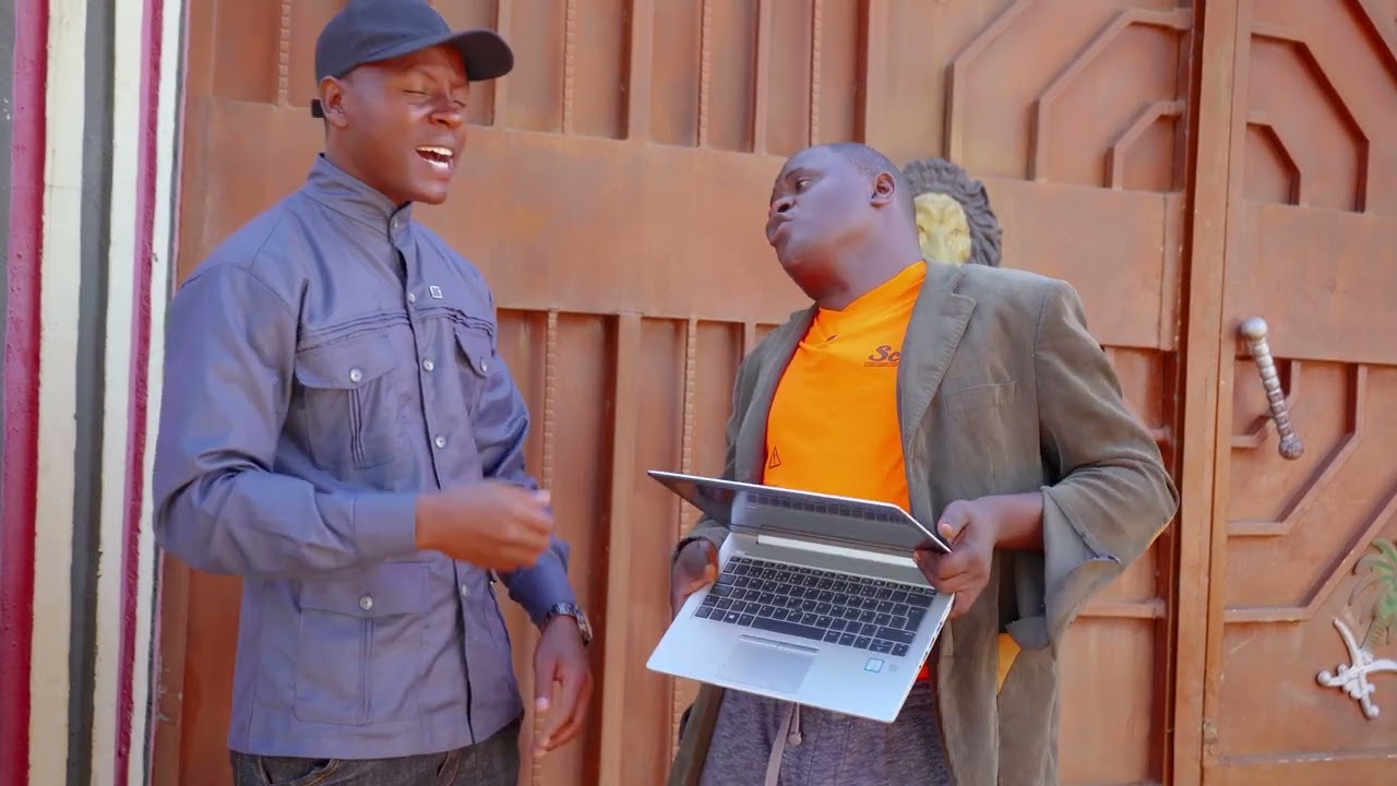 Ruto teaches Victor how to make dollers in Taptengelei ft @McKibe-heavythinker