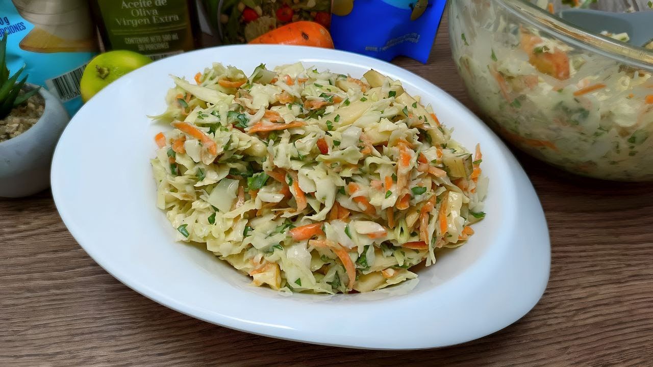 🥕🥗 Inigualable ensalada de repollo y zanahoria. &iexcl;Te sorprender&aacute;s!&nbsp;😋💖