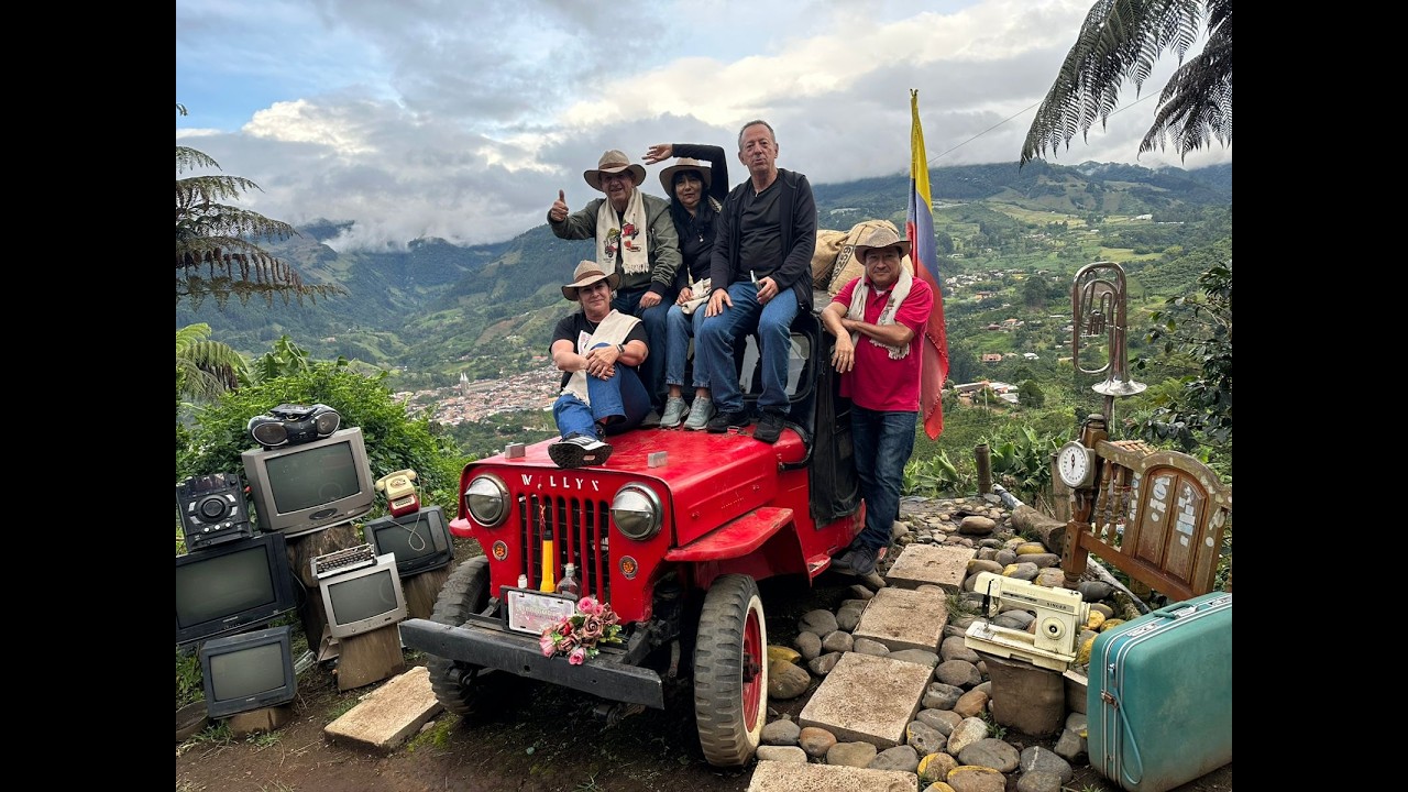 Ciudad Bolívar a Jardín, en Antioquia #royalenfieldcolombia