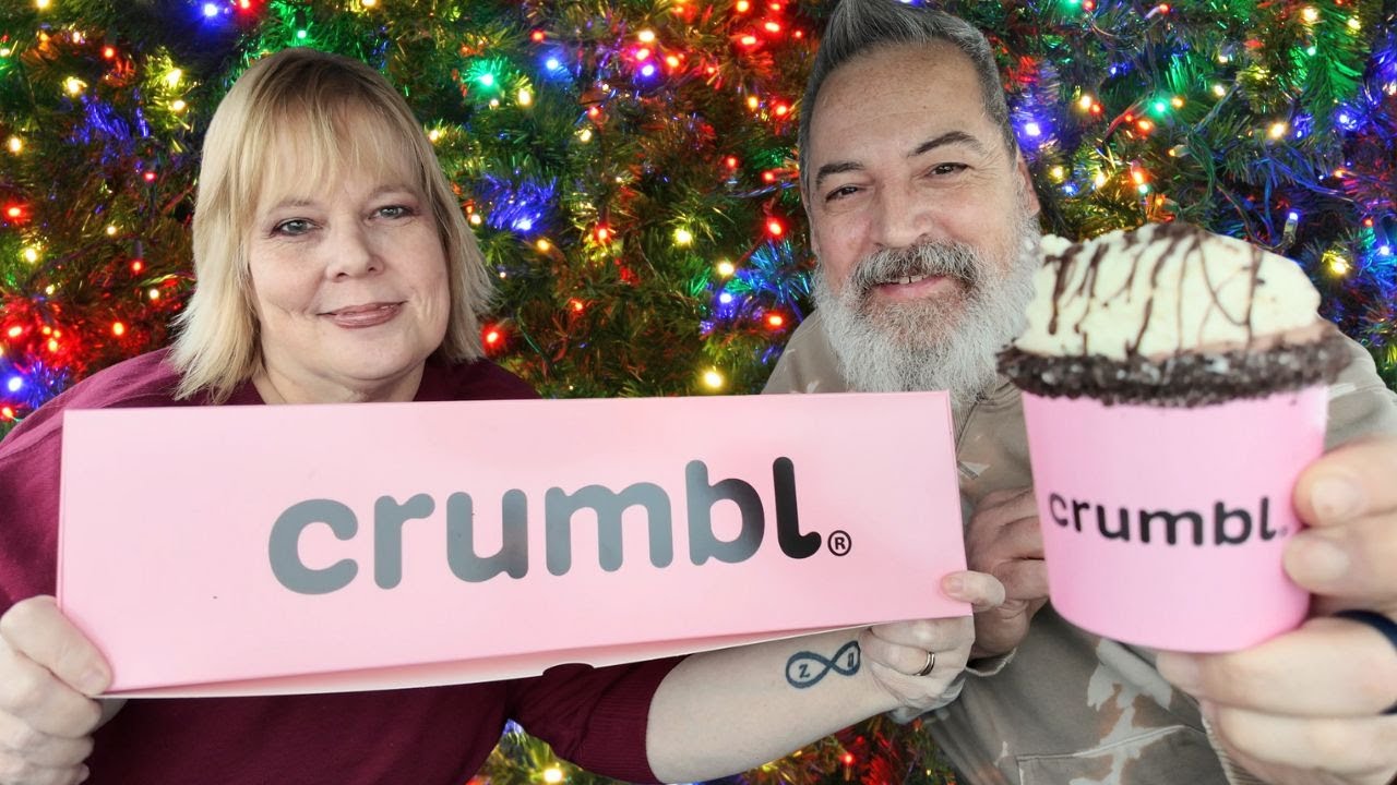 HOLIDAY CRUMBL COOKIES
