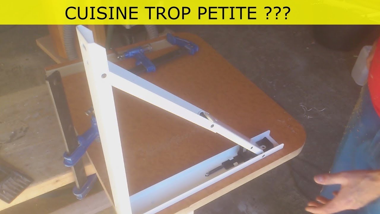 PETITE TABLE PLIANTE POUR MINI CUISINE
