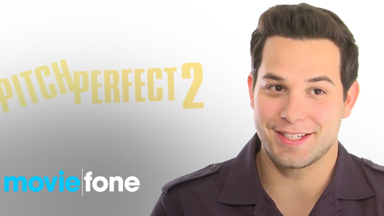 The Cast's Most Aca-Embarrassing Moments | Pitch Perfect 2 Interview