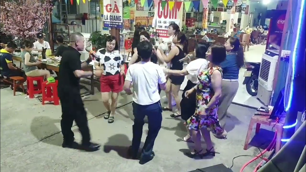 30 tháng 4, 2025