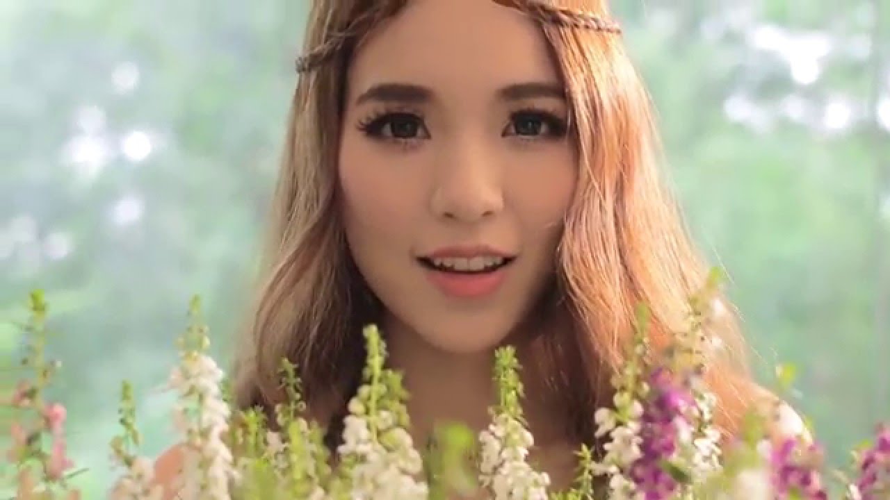 Updo by buablink , ถักเปียเทียร่าสไตล์โบฮีเมี่ยน