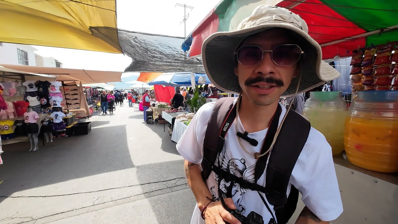 Tomando fotos en el mercadito. EP.1