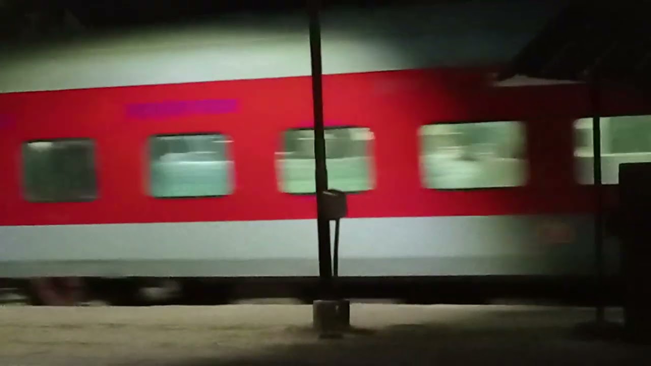 Kamakhya Gandhidham Sf Express