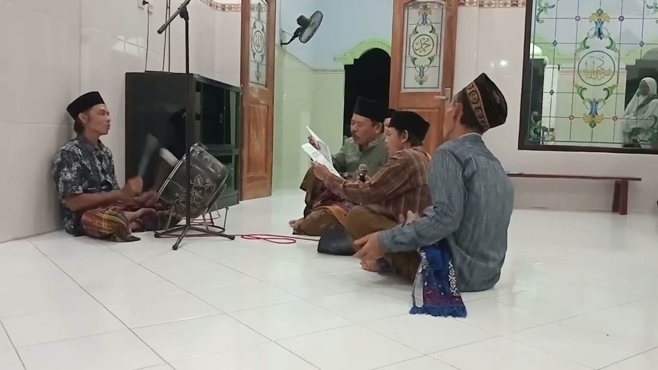 Meriahnya hafalan solalahu' usai sholat taraweh malam ke 8 di langgar Bani Tjokro Sanan,2026