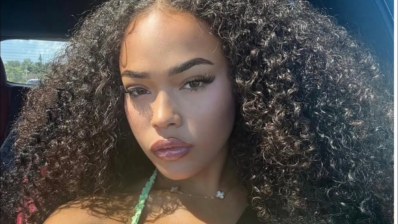 Having Curly/Kinky Hair as an Exotical 
