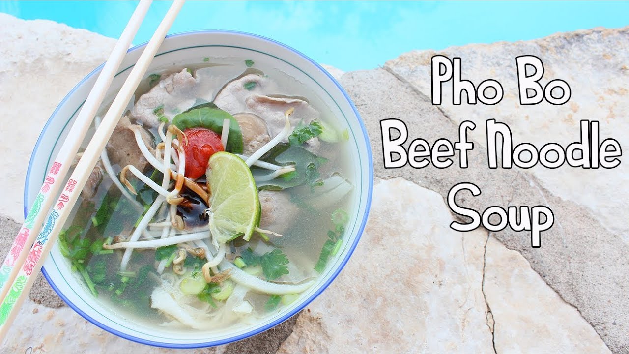❀Cooking With Mom:Pho Bo {Beef Noodle Soup}