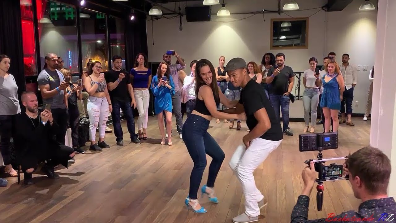 Rodolfo M. & Julie G, Bachata Dominican Style, Canadá Montréal, Marino Castellano-Corazón de Piedra.