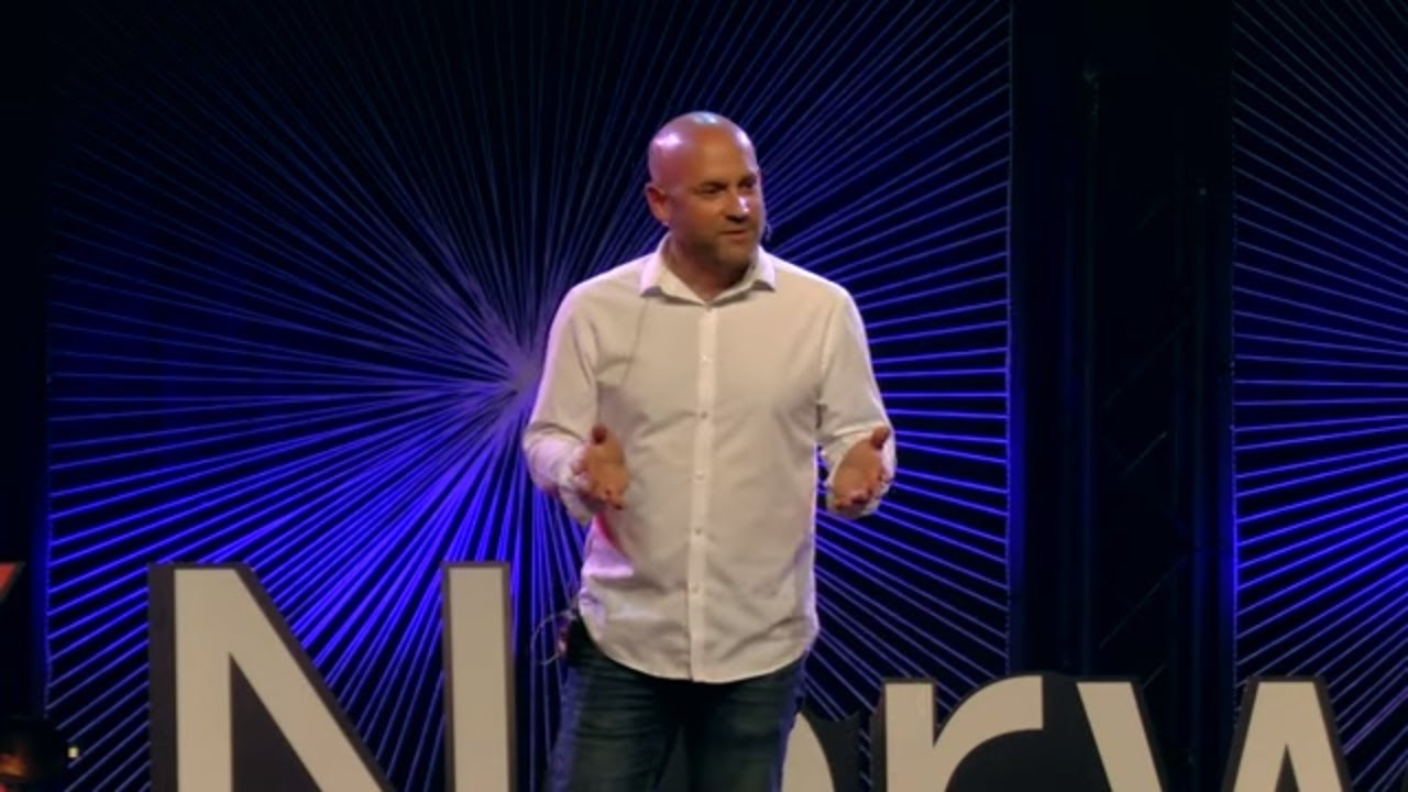 Writing 2.0: It&rsquo;s all about audience! | David Mitchell | TEDxNorwichED