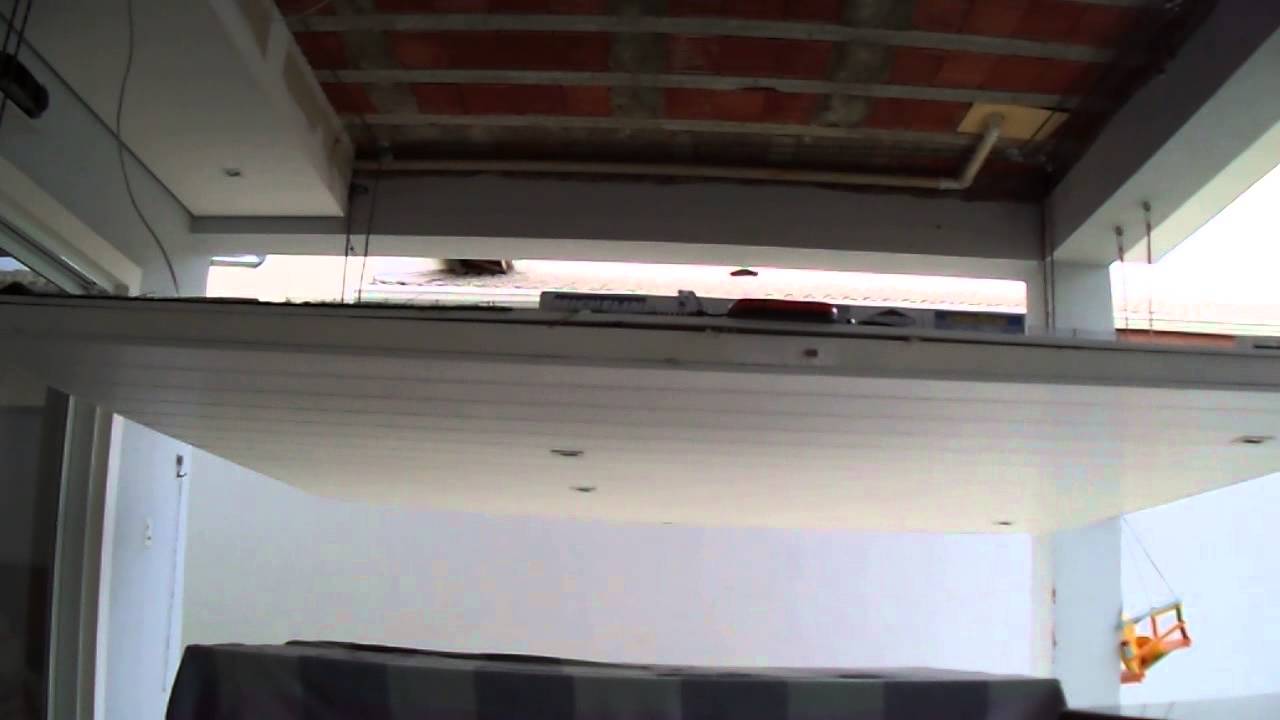 Autorama suspenso no teto / Slotcar suspended in the roof