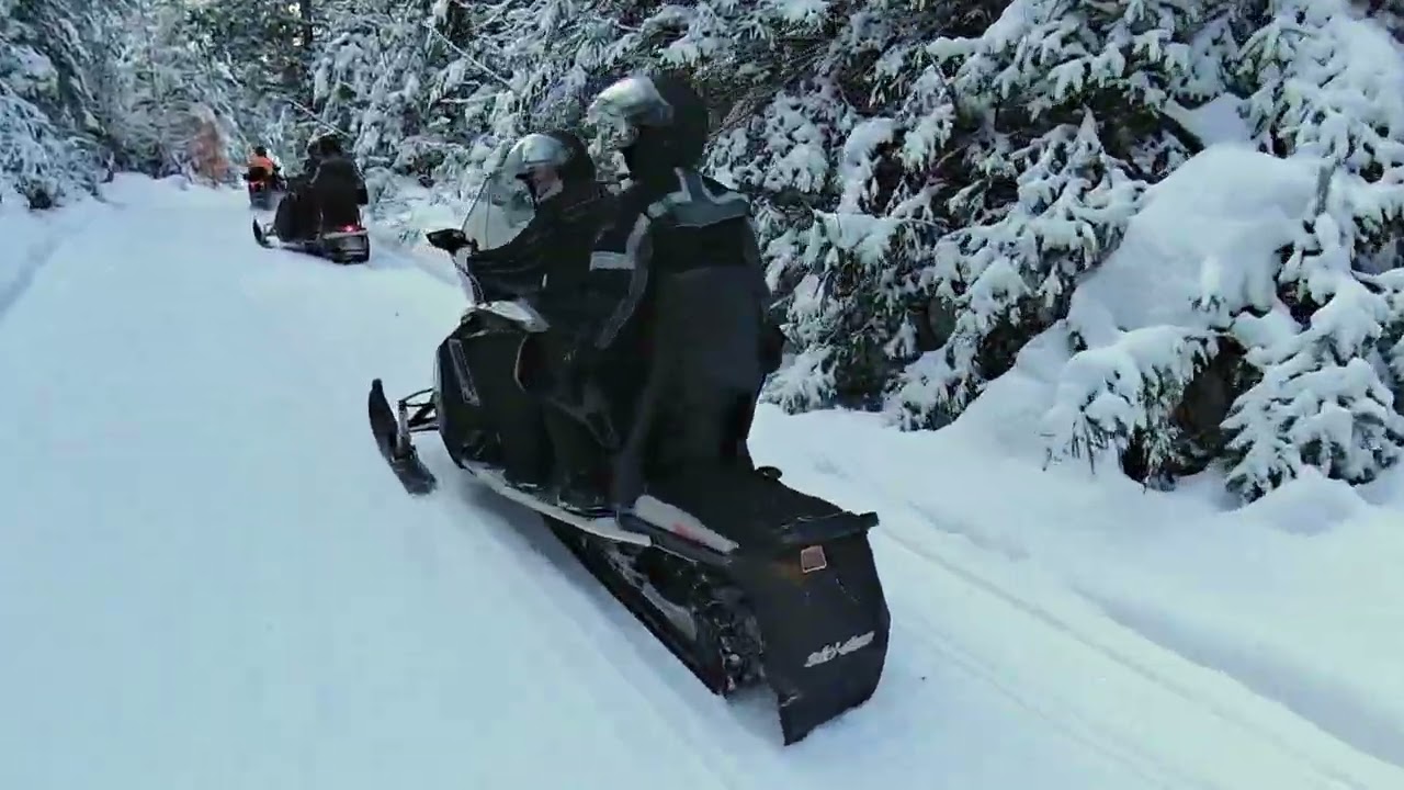 2026 01 02 - Snowmobile - Sainte Marguerite du Lac Masson