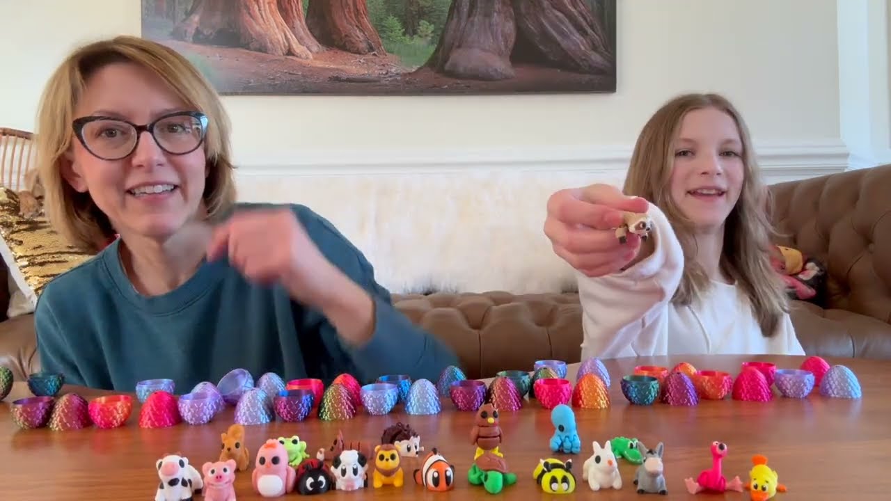 Fun Fidget Find - 3D Eggs with Articulated Animals