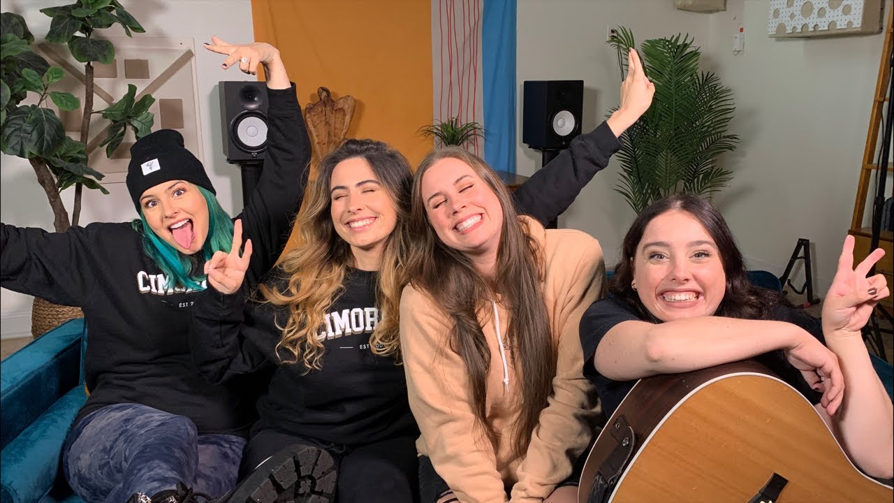 Singing Your Requests + FASHION SHOW!