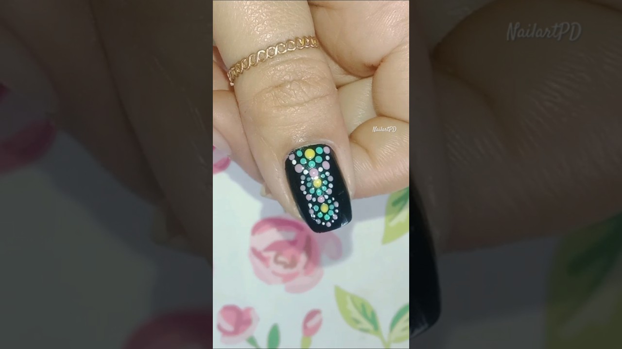 Simple Mandala Nailart Design #nailartpd #shorts
