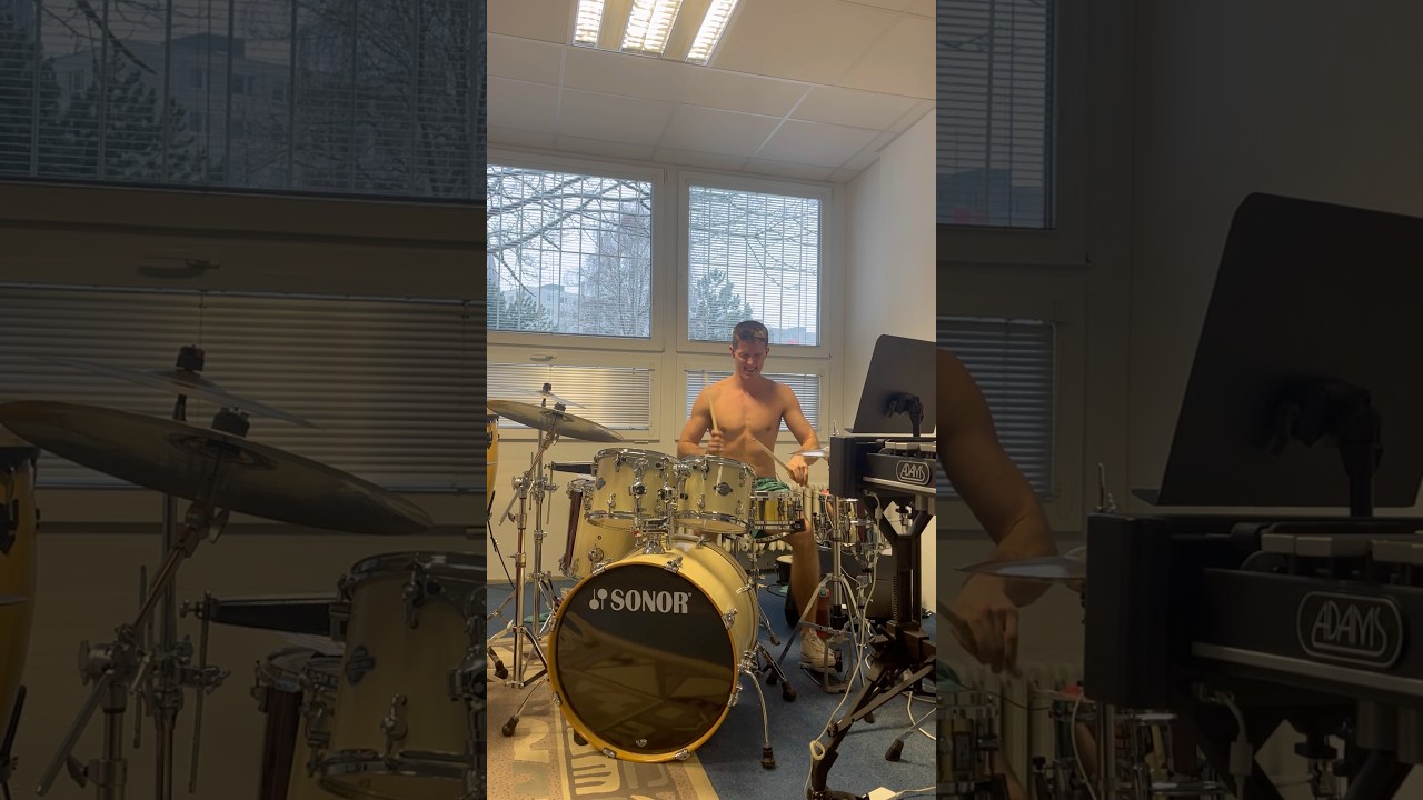 Groove 