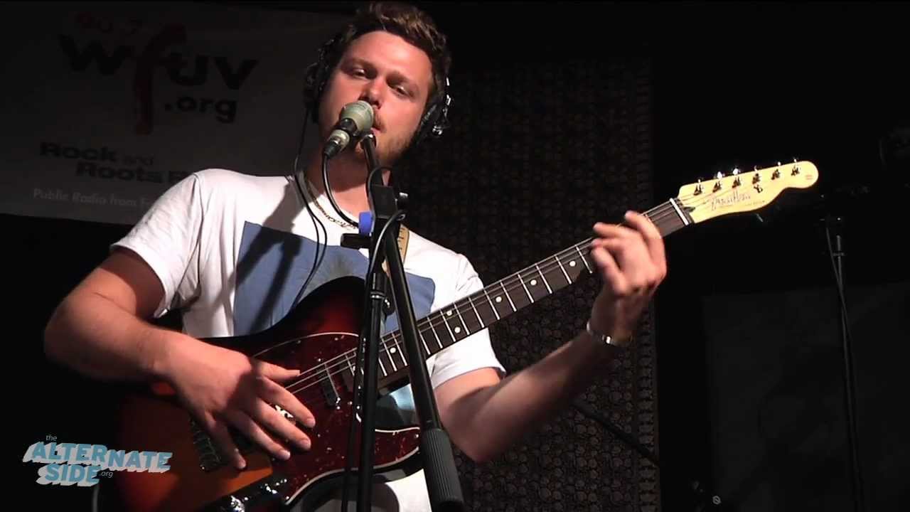 Alt-J (∆) - 