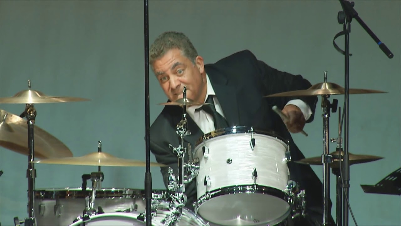 Epic Randy Caputo - Jimmy Ford Drum Battle