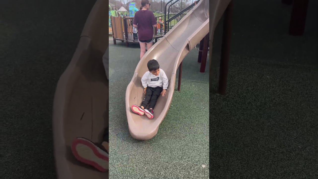 Vian first vlog at park ..!!🥰😎😉
