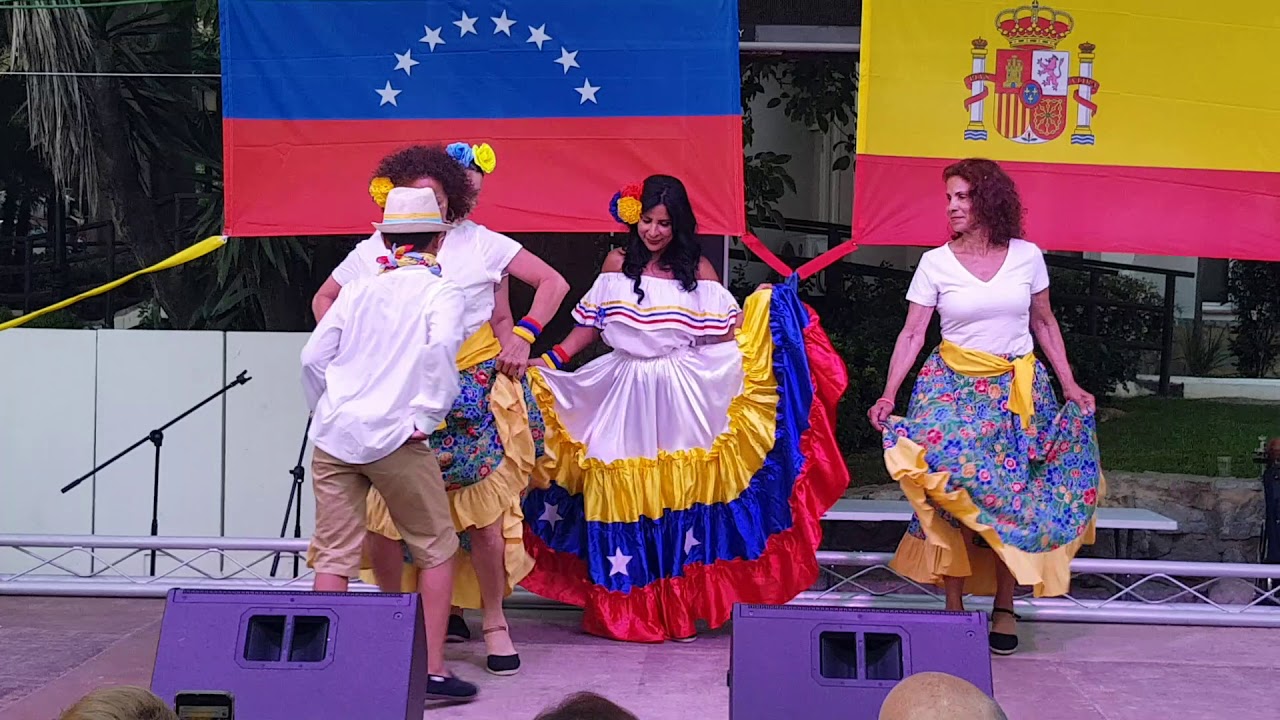 Leo Leo Tambor que danza Al Son del Tricolor